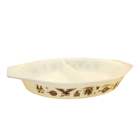 Vintage Pyrex 1.5 Qt Divided Dish White/Brown Americana Ovenware jj3553 - Picture 1 of 8
